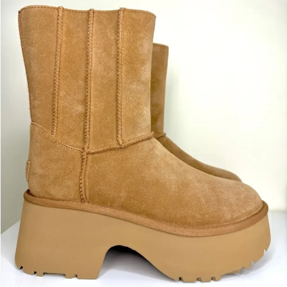 UGG Women's Chestnut Classic Short New Heights Boot Bootie New